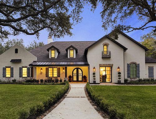 Luxury Lakefront French Country Home 20 minutes from Houston Galleria